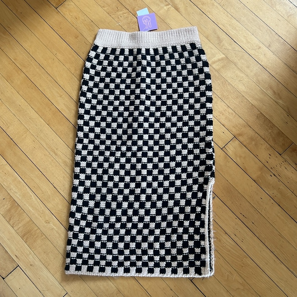 Ascot and heart target check knit skirt